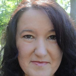 Meet your Posher, Dolores